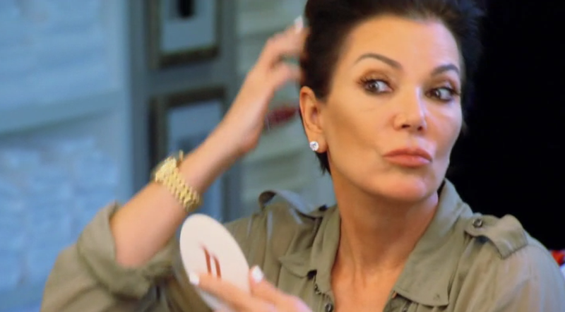 Illustration for article titled Keeping Up With the Kontinuity Errors: There's No Excuse for Kourtney's Late App